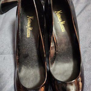 Used Like New !! Great Shape !! Woman's Black Dress Up Wedge Shoes Size 8